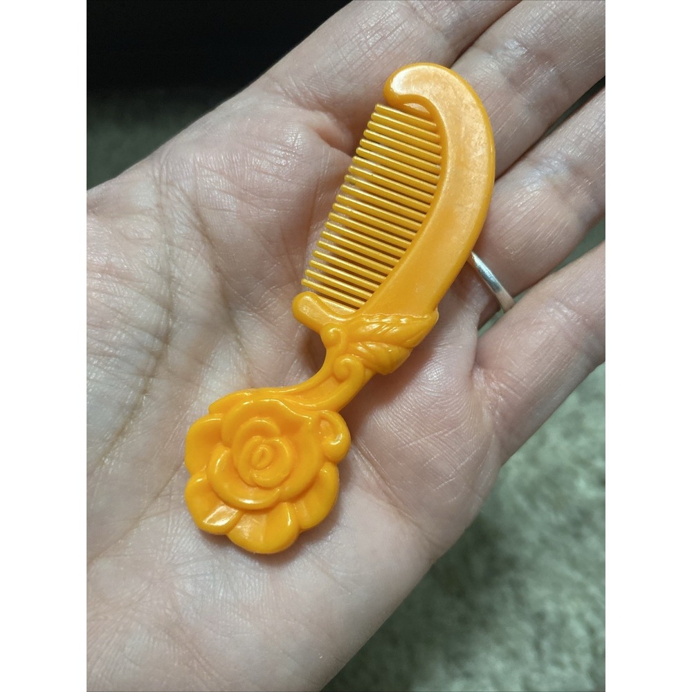 Vintage Kenner Rose Petal Place orange plastic comb Brush